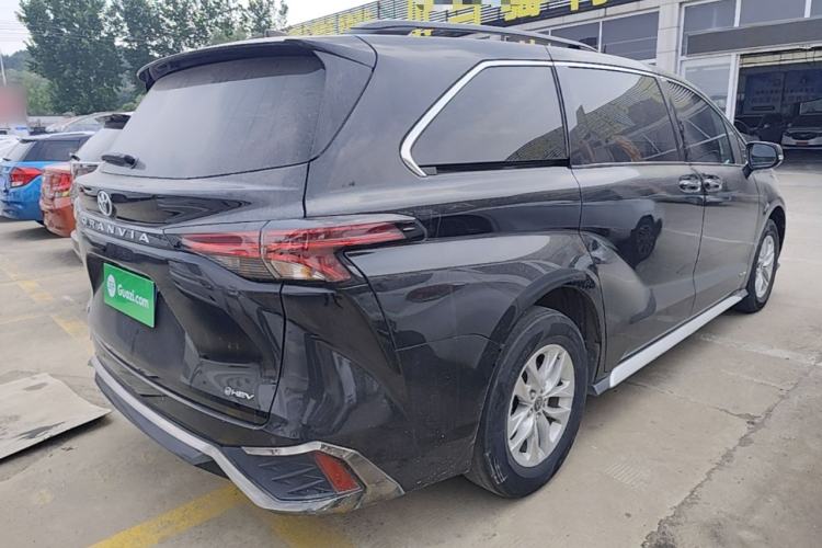 Used Toyota Granvia 2024 2.5L Hybrid Comfort Edition Rear Right 45 Deg