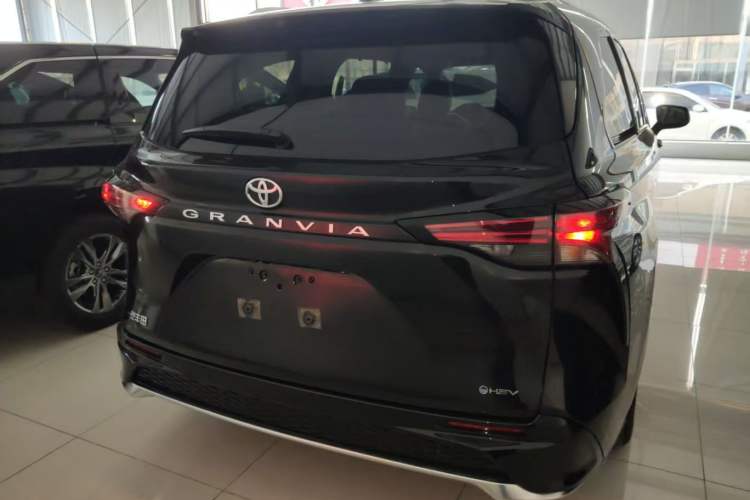 Used Toyota Granvia 2024 2.5L Hybrid Prestige PLUS Edition Rear