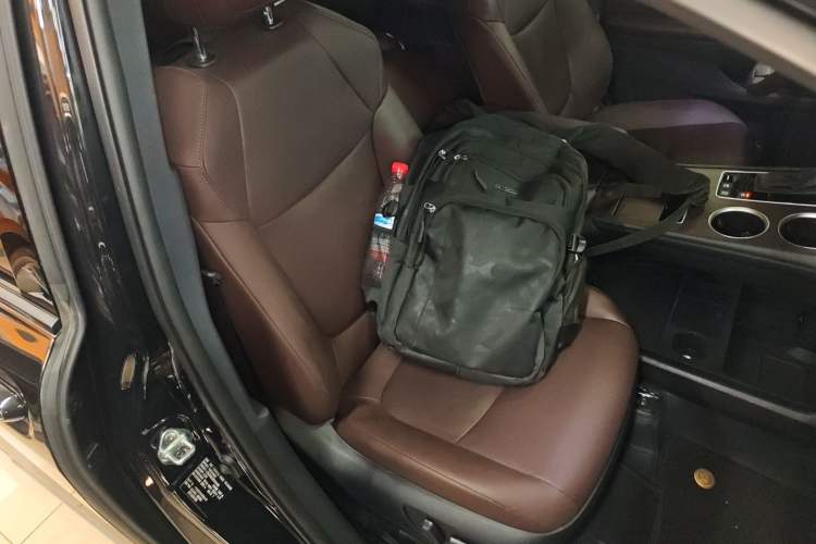 Used Toyota Granvia 2024 2.5L Hybrid Prestige PLUS Four-Wheel Drive Version Right Front Seat