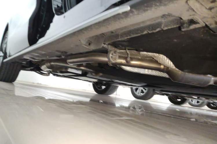 Used Toyota Granvia 2024 2.5L Hybrid Prestige PLUS Edition Right Side Sill
