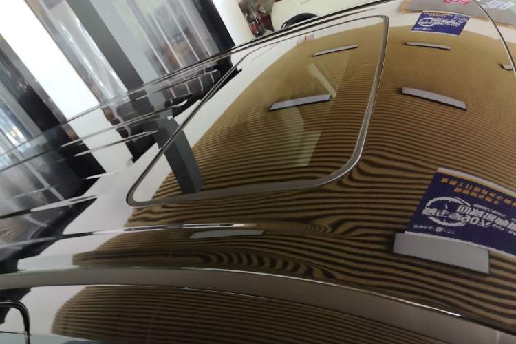 Used Toyota Granvia 2024 2.5L Hybrid Comfort Edition Roof