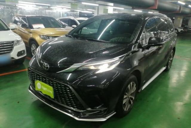 Gebrauchter Toyota Granvia 2024 2.5L Hybrid Luxury Edition