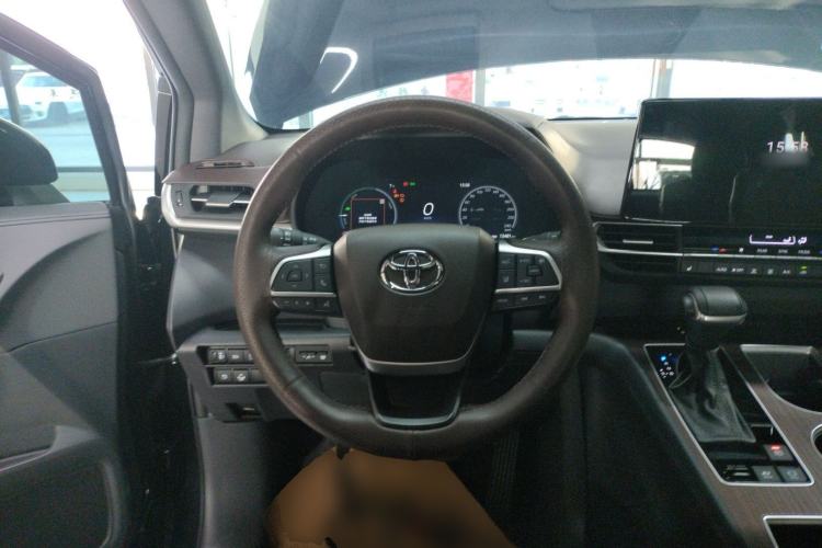 Used Toyota Granvia 2024 2.5L Hybrid Prestige PLUS Four-Wheel Drive Version Steering Wheel