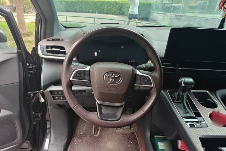 Used Toyota Granvia 2024 2.5L Hybrid Prestige PLUS Four-Wheel Drive Version Steering Wheel