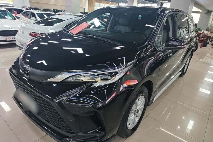 Toyota Granvia 2024 2.5L Hybrid Comfort Edition