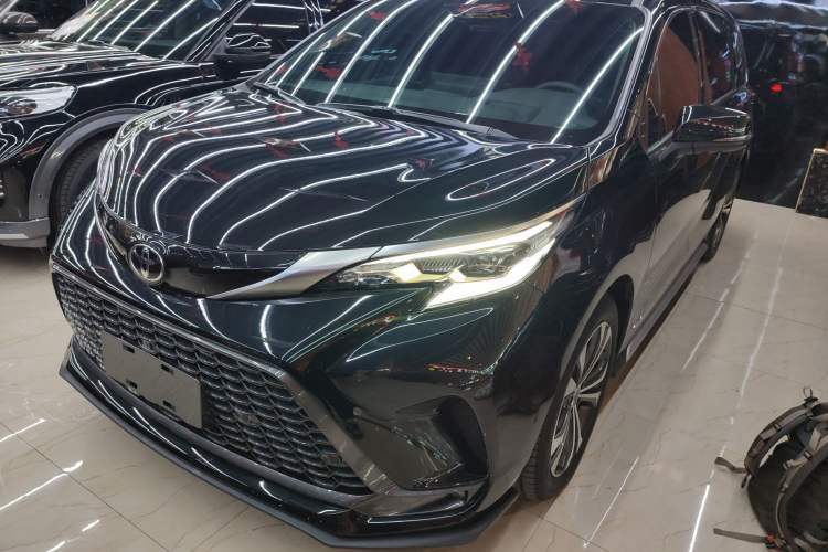 Used Toyota Granvia 2024 2.5L Hybrid Prestige PLUS Edition Guazi used car, China used car export, Used car for sale, Used  cars, Cheapest cars for sale