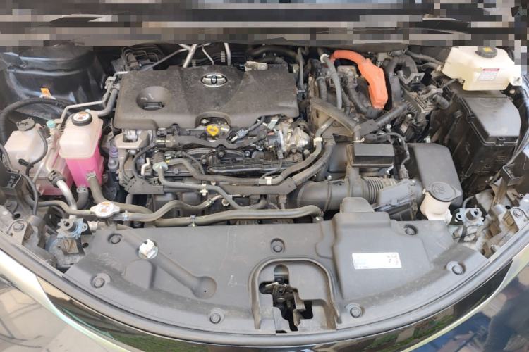 Used Toyota Granvia 2024 2.5L Hybrid Prestige PLUS Four-Wheel Drive Version Engine Bay