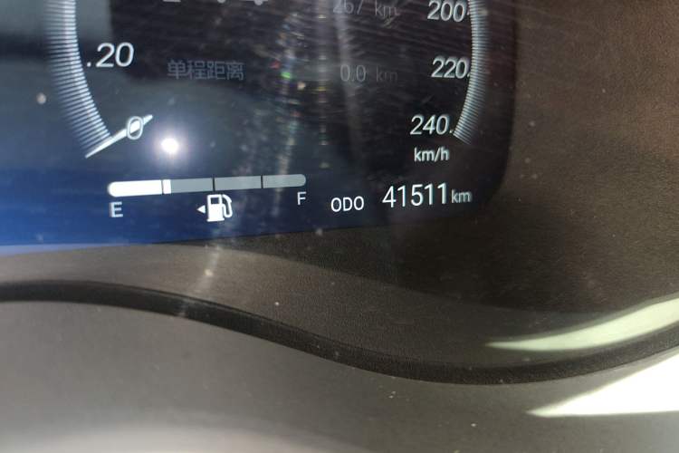 Used Toyota Granvia 2024 2.5L Hybrid Prestige PLUS Four-Wheel Drive Version Odometer Close Up