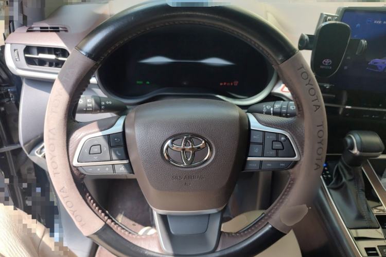 Used Toyota Granvia 2024 2.5L Hybrid Prestige PLUS Four-Wheel Drive Version Steering Wheel