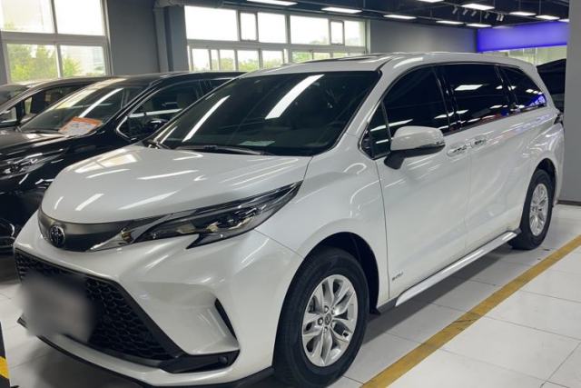 Used Toyota Granvia 2024 2.5L Hybrid Comfort Edition