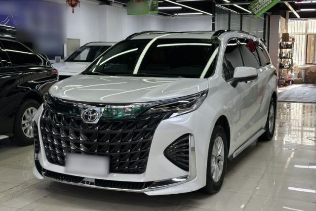 Used Toyota Granvia 2024 2.5L Hybrid Comfort Edition