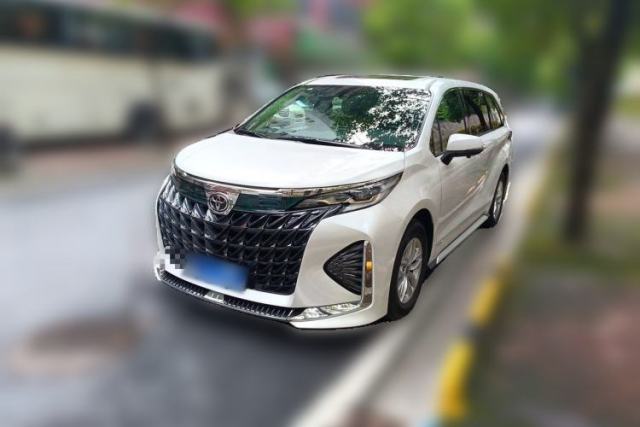 Used Toyota Granvia 2024 2.5L Hybrid Comfort Edition