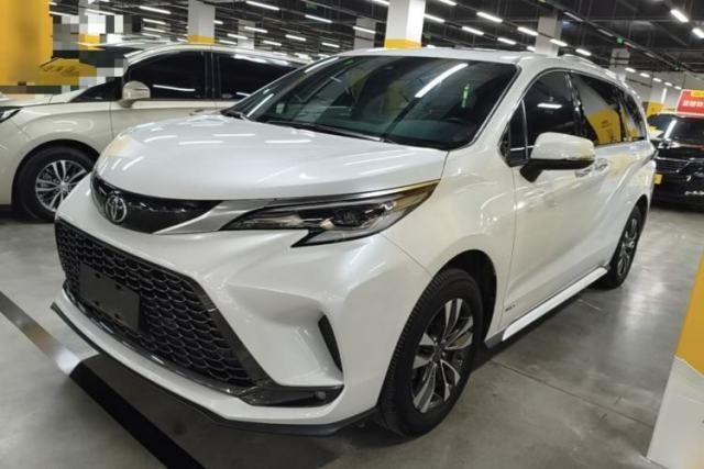 Gebrauchter Toyota Granvia 2024 2.5L Hybrid Luxury Edition