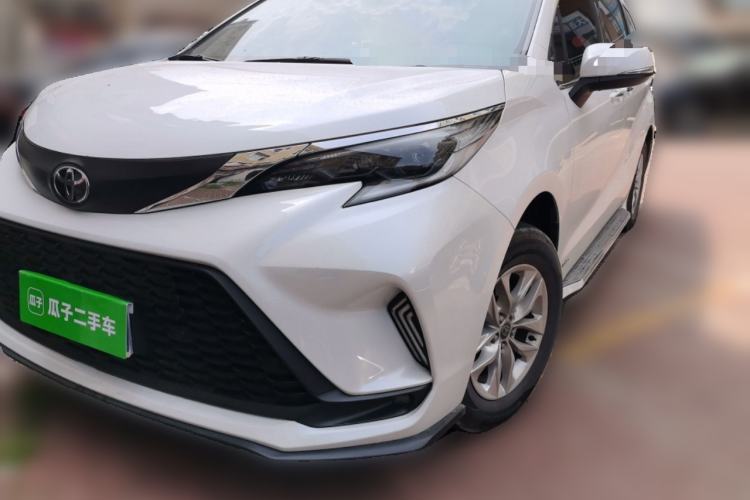 Used Toyota Granvia 2024 2.5L Hybrid Comfort Edition Guazi used car, China used car export, Used car for sale, Used  cars, Cheapest cars for sale