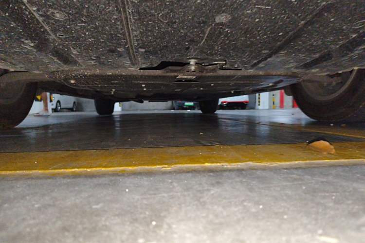 Used Toyota Granvia 2024 2.5L Hybrid Comfort Edition Chassis Front