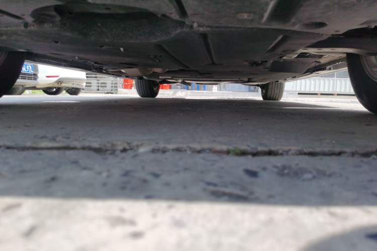 Used Toyota Granvia 2024 2.5L Hybrid Comfort Edition Chassis Front