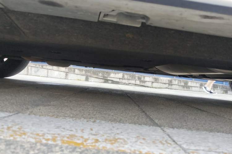 Used Toyota Granvia 2024 2.5L Hybrid Prestige PLUS Four-Wheel Drive Version Chassis Front Left