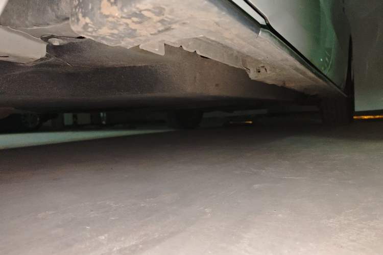 Used Toyota Granvia 2024 2.5L Hybrid Comfort Edition Chassis Front Left