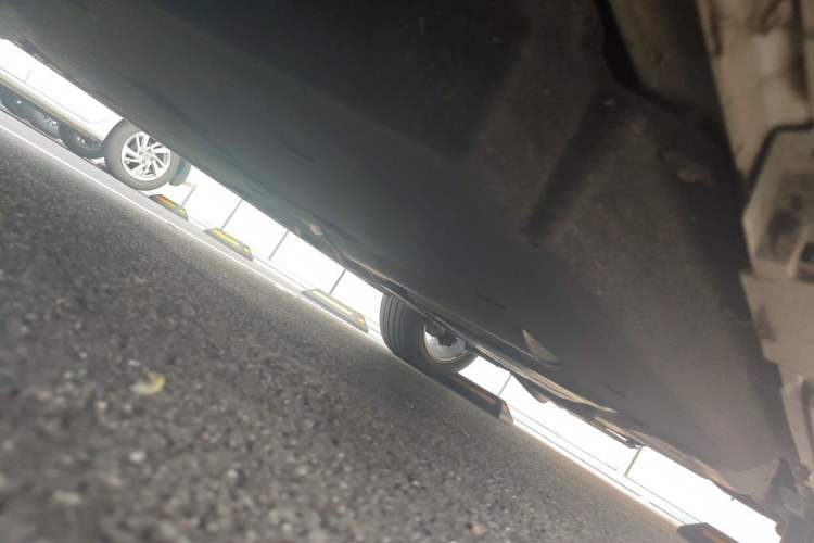 Used Toyota Granvia 2024 2.5L Hybrid Prestige ULTRA Edition Chassis Front Left