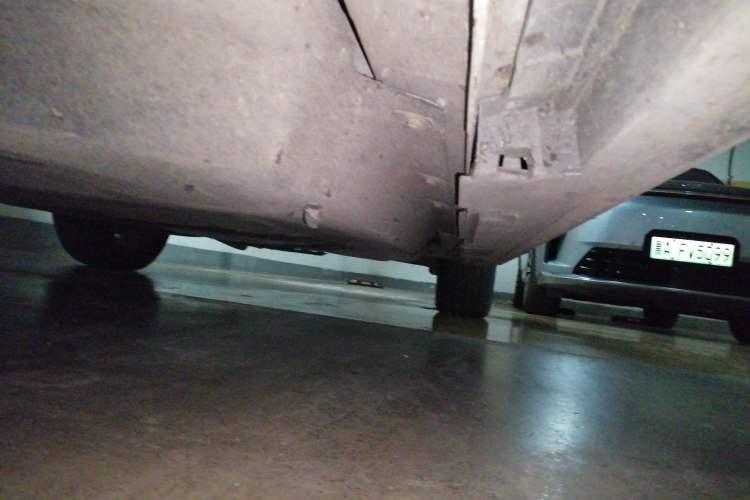 Used Toyota Granvia 2024 2.5L Hybrid Prestige PLUS Edition Chassis Front Left