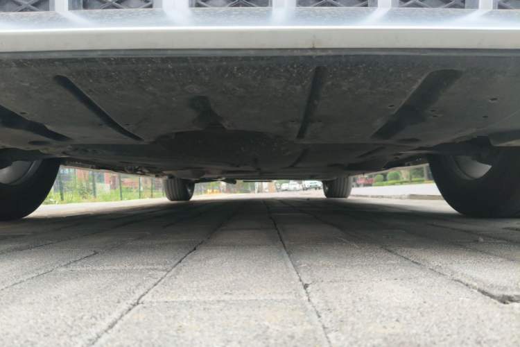 Used Toyota Granvia 2024 2.5L Hybrid Prestige PLUS Four-Wheel Drive Version Chassis Front