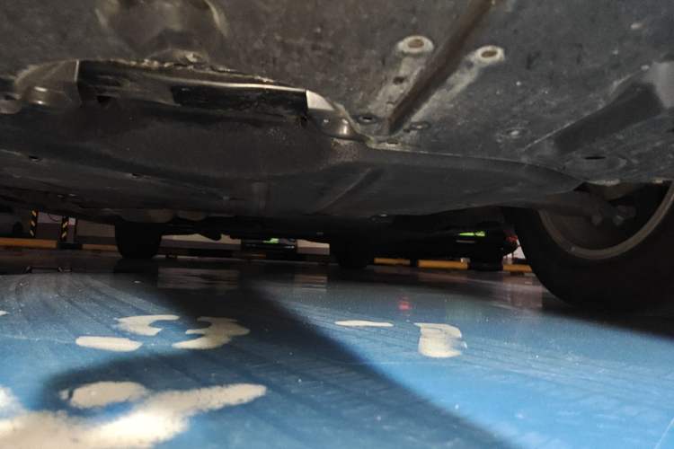 Used Toyota Granvia 2024 2.5L Hybrid Comfort Edition Chassis Front