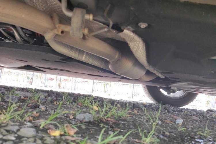 Used Toyota Granvia 2024 2.5L Hybrid Prestige PLUS Four-Wheel Drive Version Chassis Front Right
