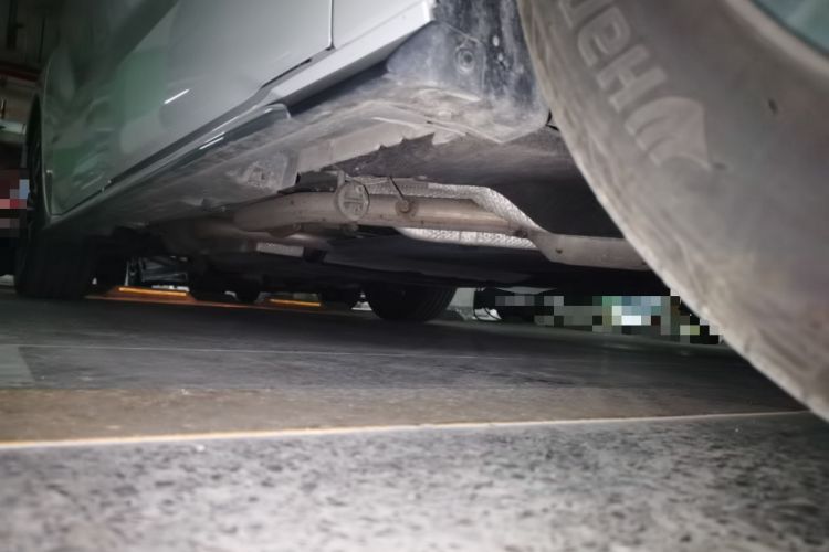 Used Toyota Granvia 2024 2.5L Hybrid Prestige ULTRA Edition Chassis Front Right