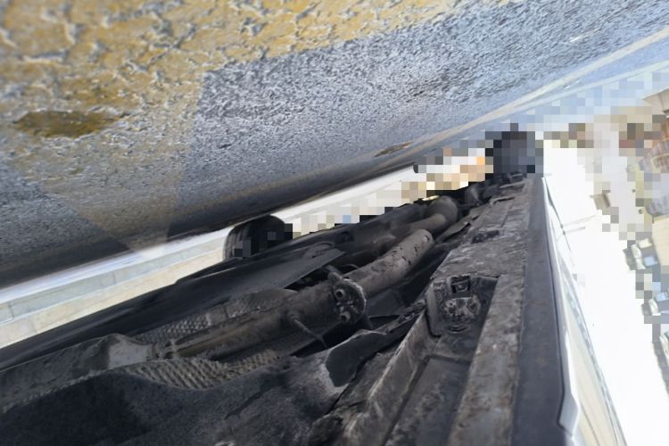 Used Toyota Granvia 2024 2.5L Hybrid Prestige PLUS Four-Wheel Drive Version Chassis Front Right