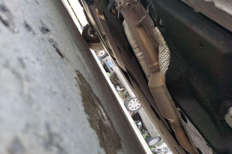 Used Toyota Granvia 2024 2.5L Hybrid Comfort Edition Chassis Front Right