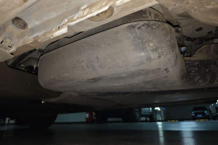 Used Toyota Granvia 2024 2.5L Hybrid Prestige PLUS Four-Wheel Drive Version Chassis Rear Left