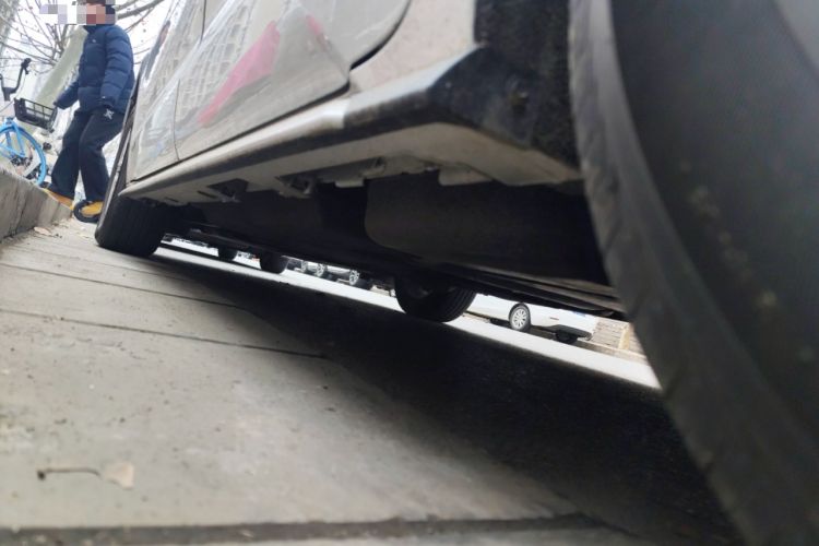Used Toyota Granvia 2024 2.5L Hybrid Comfort Edition Chassis Rear Left
