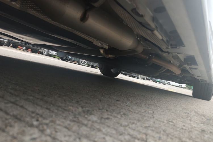 Used Toyota Granvia 2024 2.5L Hybrid Prestige ULTRA Edition Chassis Rear Right
