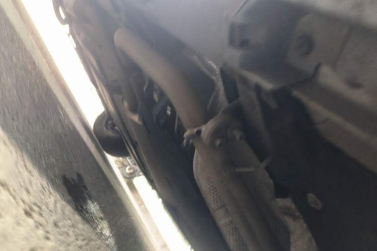Used Toyota Granvia 2024 2.5L Hybrid Prestige PLUS Four-Wheel Drive Version Chassis Rear Right