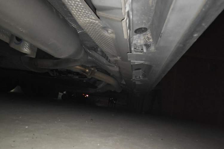 Used Toyota Granvia 2024 2.5L Hybrid Prestige PLUS Edition Chassis Rear Right