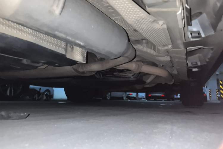 Used Toyota Granvia 2024 2.5L Hybrid Prestige PLUS Four-Wheel Drive Version Chassis Rear Right
