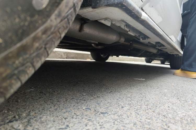Used Toyota Granvia 2024 2.5L Hybrid Comfort Edition Chassis Rear Right