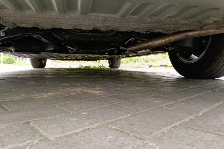 Used Toyota Granvia 2024 2.5L Hybrid Comfort Edition Chassis Rear