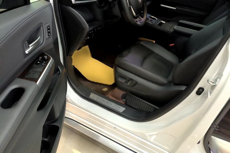 Used Toyota Granvia 2024 2.5L Hybrid Prestige PLUS Four-Wheel Drive Version Driver Seat