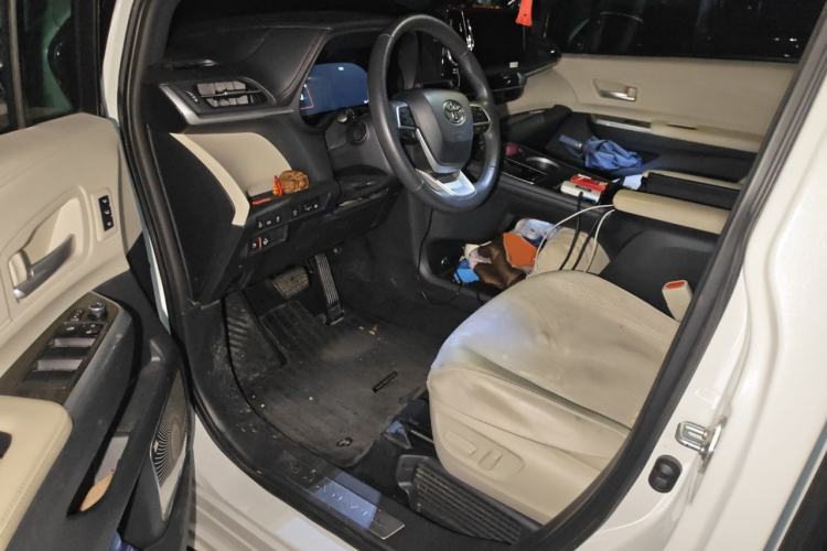 Used Toyota Granvia 2024 2.5L Hybrid Prestige PLUS Edition Driver Seat