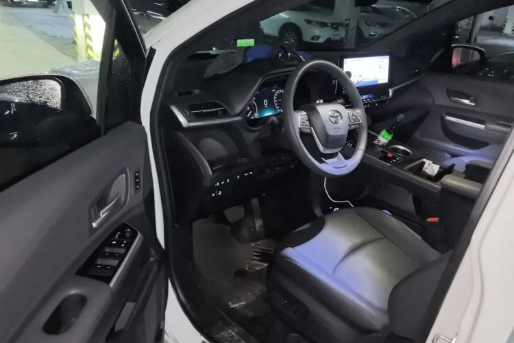 Used Toyota Granvia 2024 2.5L Hybrid Prestige PLUS Four-Wheel Drive Version Driver Seat