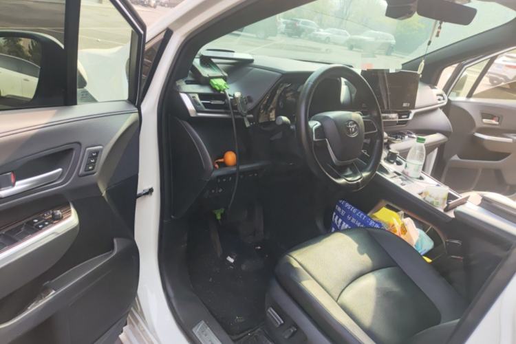 Used Toyota Granvia 2024 2.5L Hybrid Prestige PLUS Edition Driver Seat