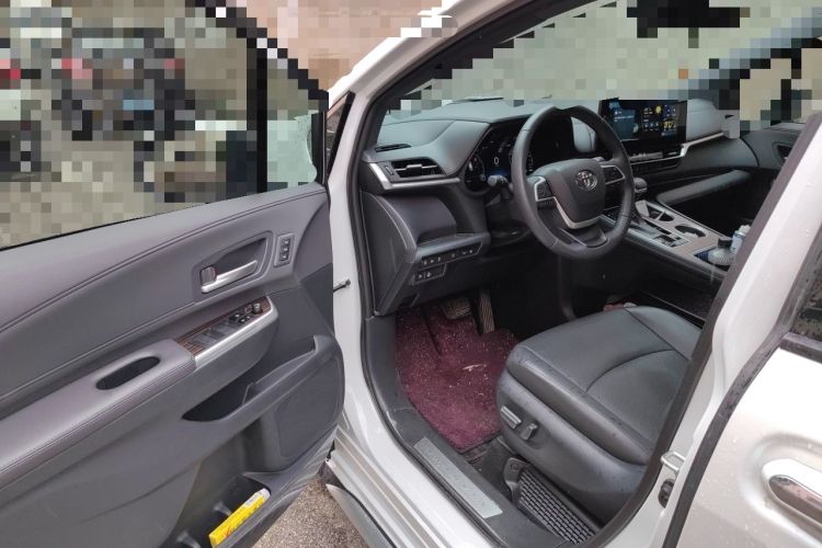 Used Toyota Granvia 2024 2.5L Hybrid Prestige PLUS Edition Driver Seat