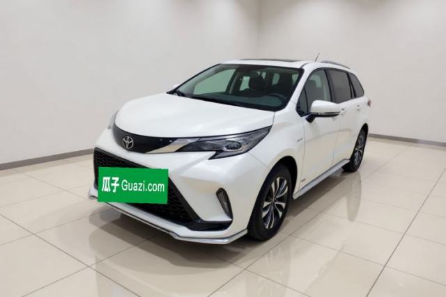 Ojetý Toyota Granvia 2024 2.5L Hybrid Prestige PLUS Four-Wheel Drive Version
