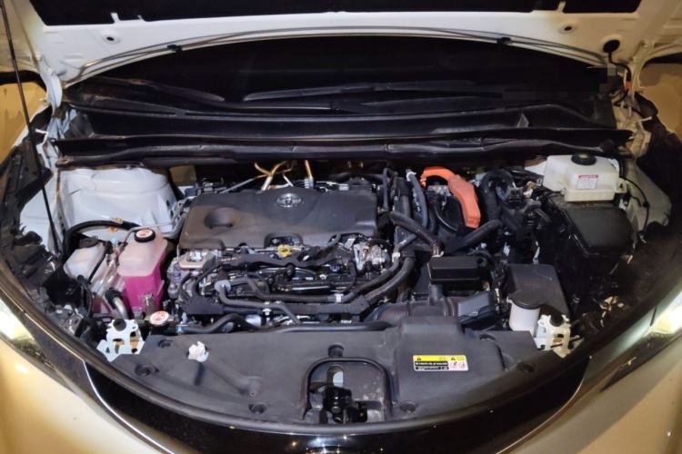Used Toyota Granvia 2024 2.5L Hybrid Prestige PLUS Four-Wheel Drive Version Engine Bay