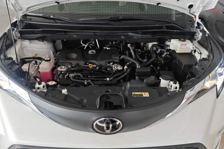 Used Toyota Granvia 2024 2.5L Hybrid Comfort Edition Engine Bay