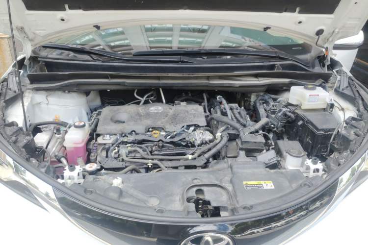 Used Toyota Granvia 2024 2.5L Hybrid Comfort Edition Engine Bay