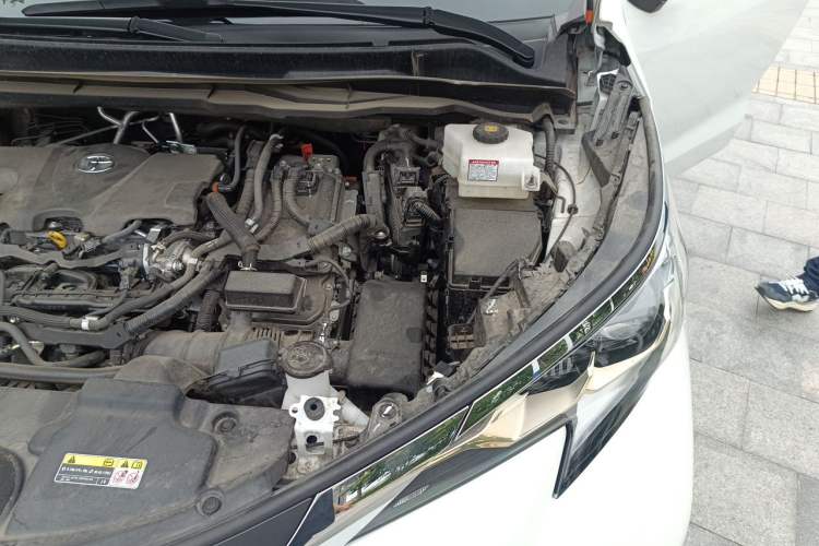 Used Toyota Granvia 2024 2.5L Hybrid Comfort Edition Engine Bay Left