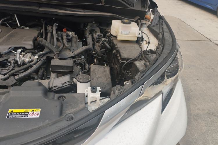 Used Toyota Granvia 2024 2.5L Hybrid Prestige ULTRA Edition Engine Bay Left