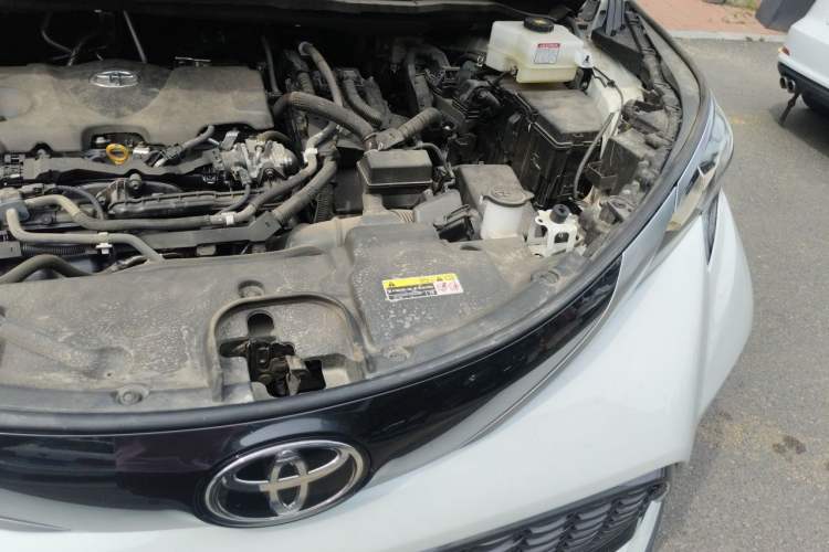 Used Toyota Granvia 2024 2.5L Hybrid Luxury Edition Engine Bay Left